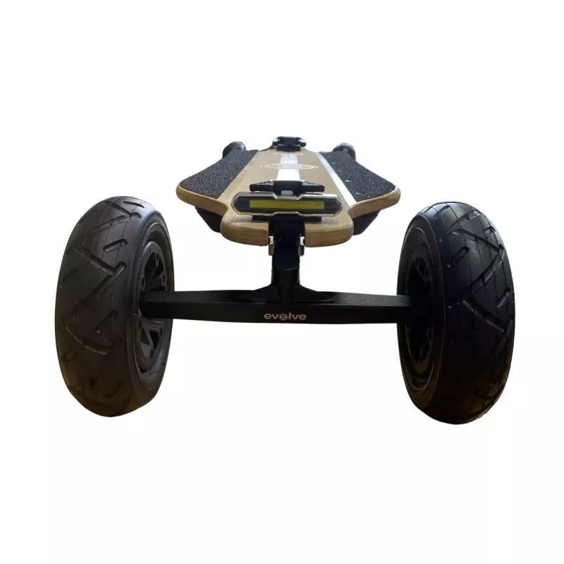 Goofy LED-voorlicht op elektrisch skateboard